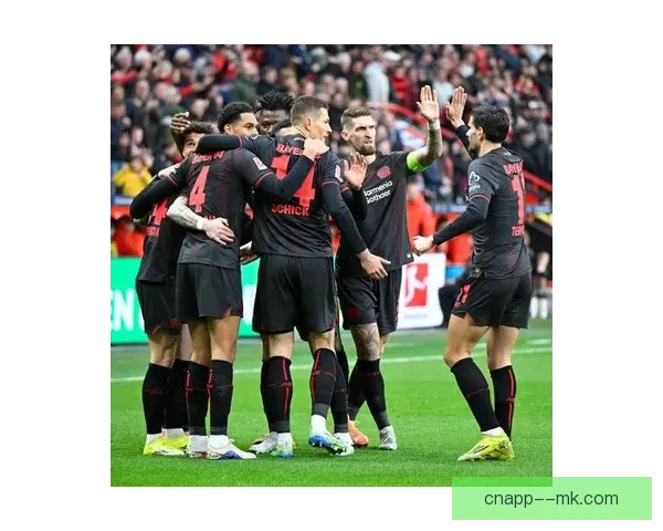 勒沃库森主场2比0力克拜仁成功迎来德甲新赛季首胜