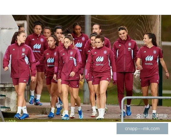 巴塞罗那女足重金引进曼城英格兰国脚凯拉·沃尔什加强阵容
